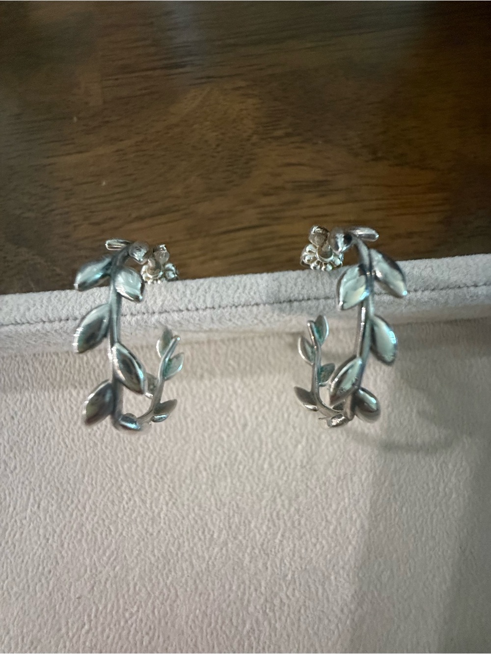 Tiffany Paloma Piccaso Olive Leaf Hoop Earrings
